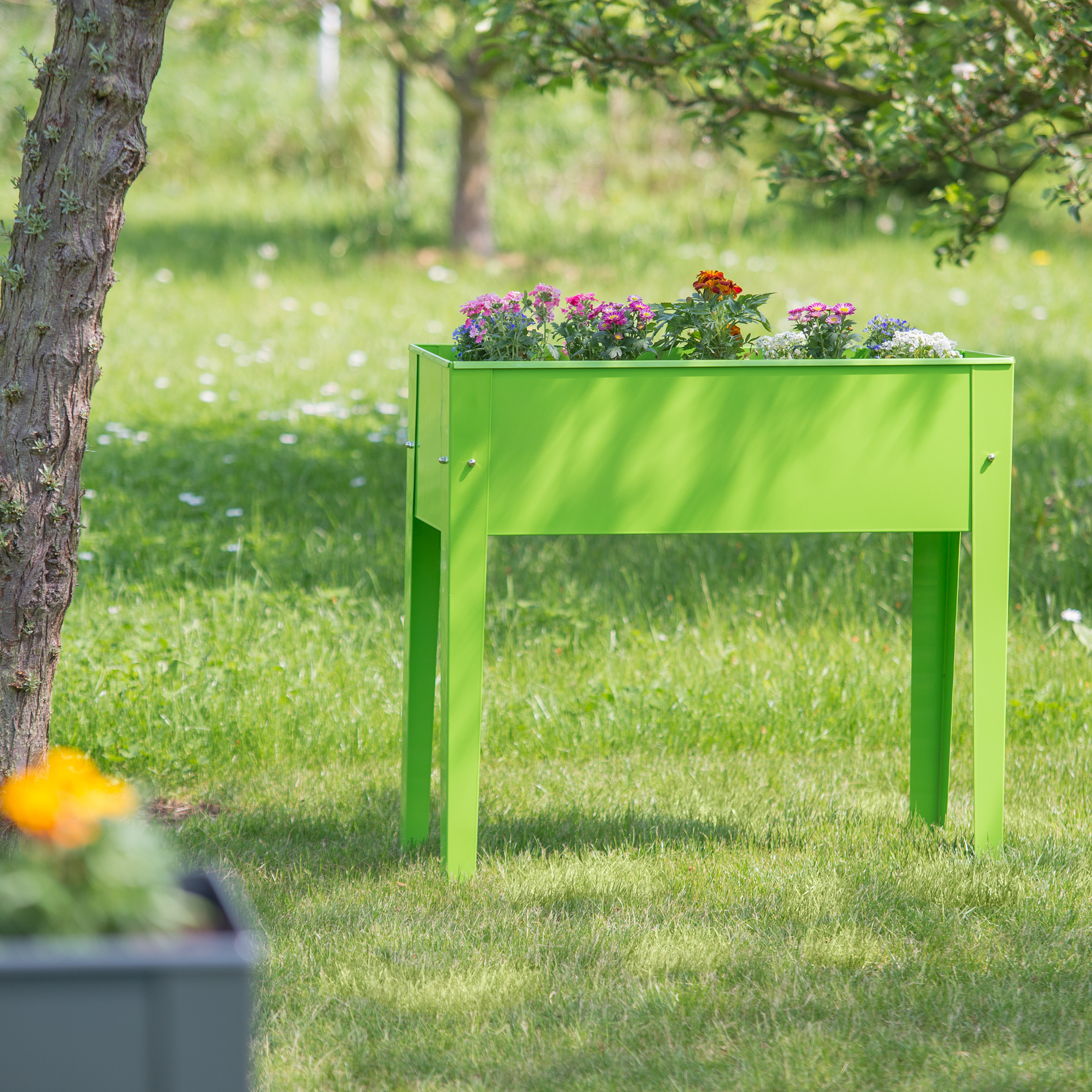 Hochbeet aus Metall mit Beinen stabil Blumenkasten schmal Blumenkübel