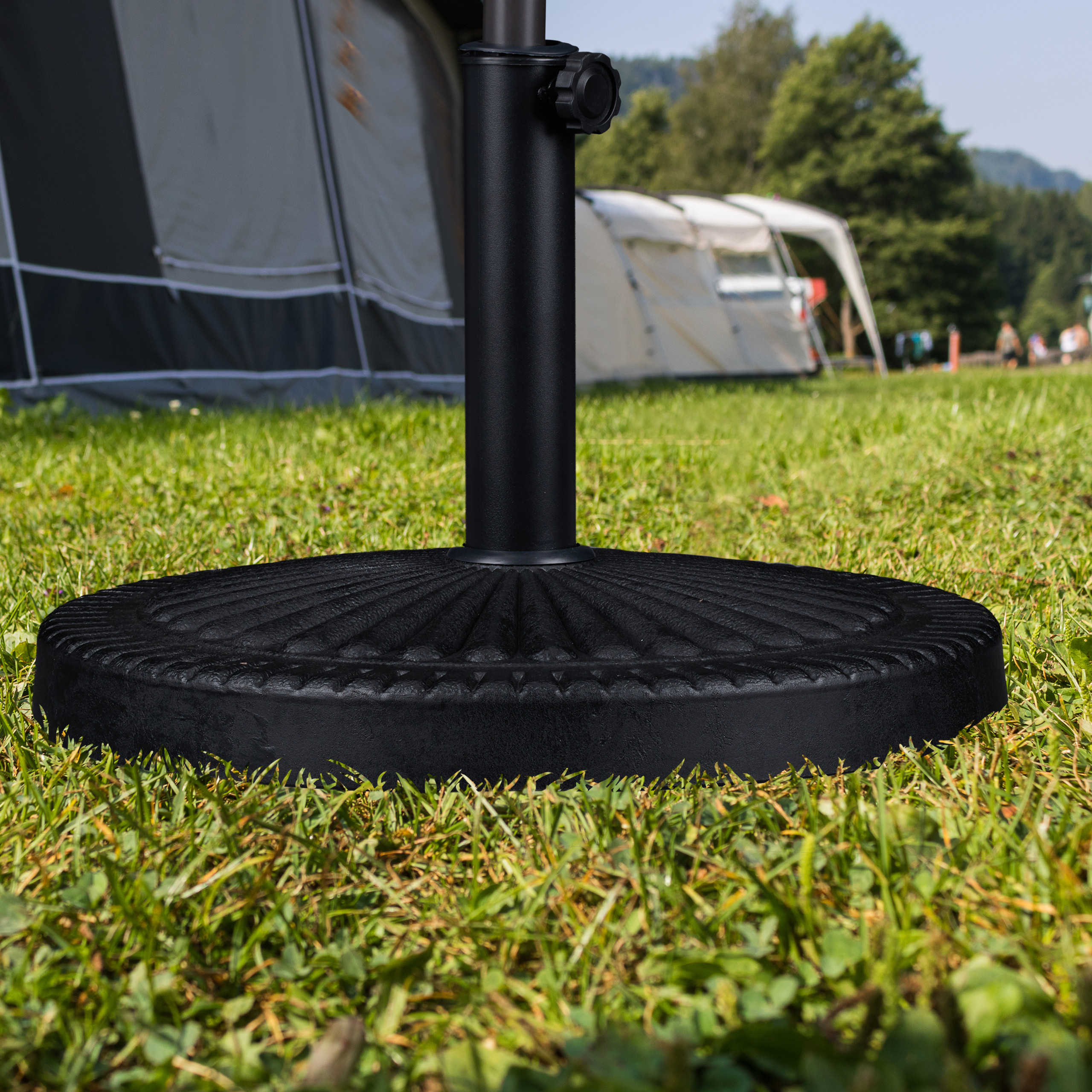 pied de parasol pour petit balcon