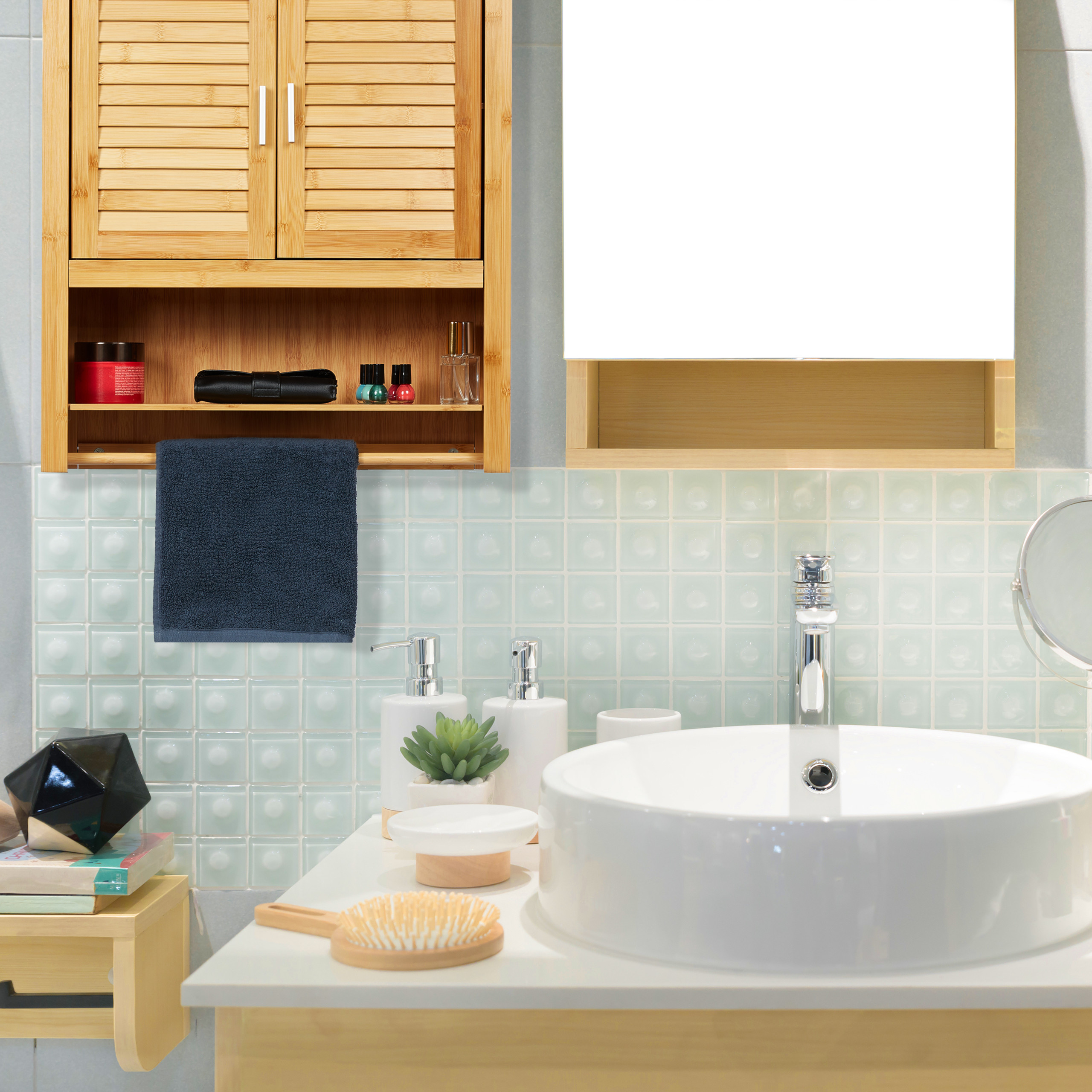 Hängeschrank LAMELL Badschrank Badezimmerschrank Handtuchhalter Bambus