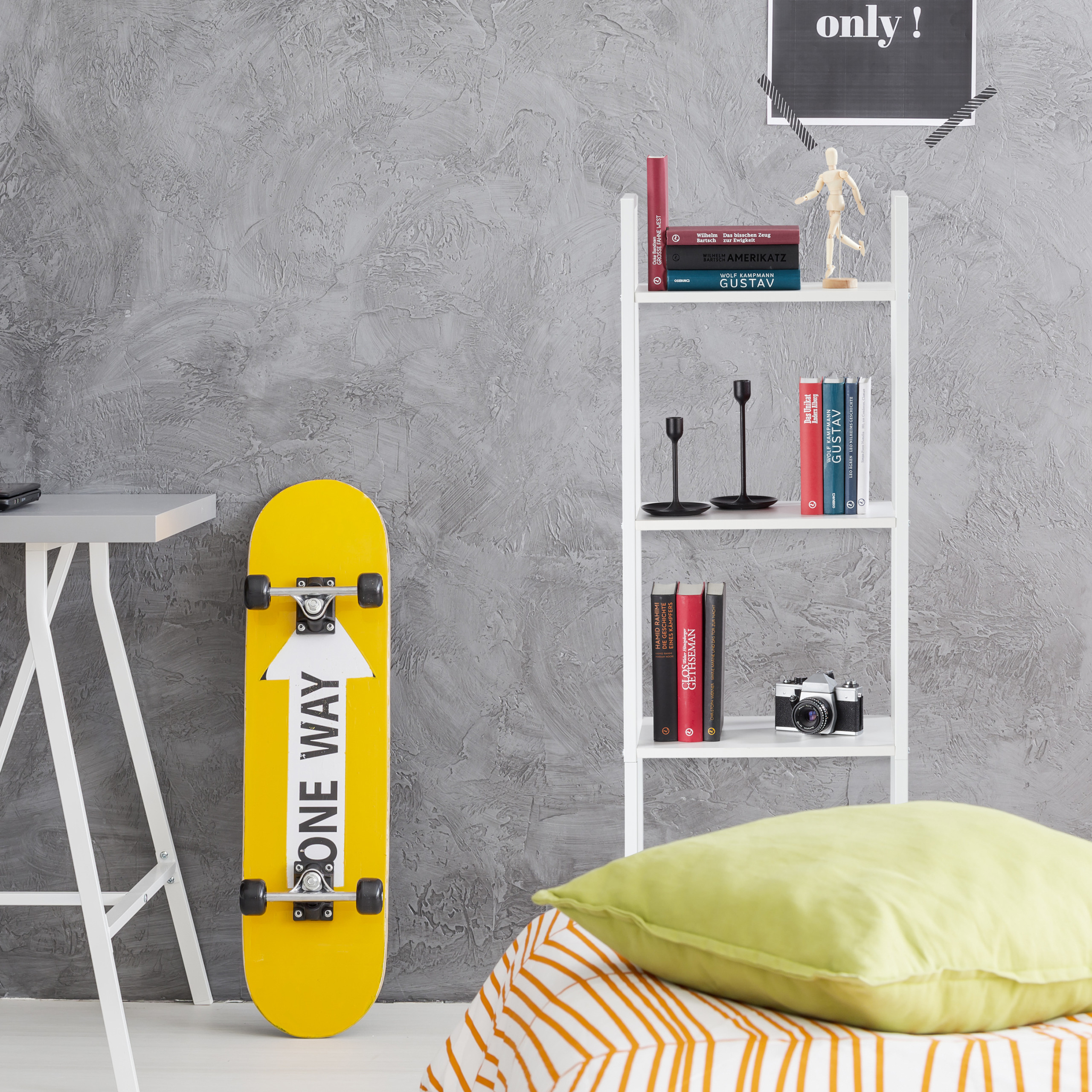 Standregal Bücherregal Küche Leiterregal 4 Ablagen Pflanzenregal Bad Stufenregal Explosieve lage prijs kopen