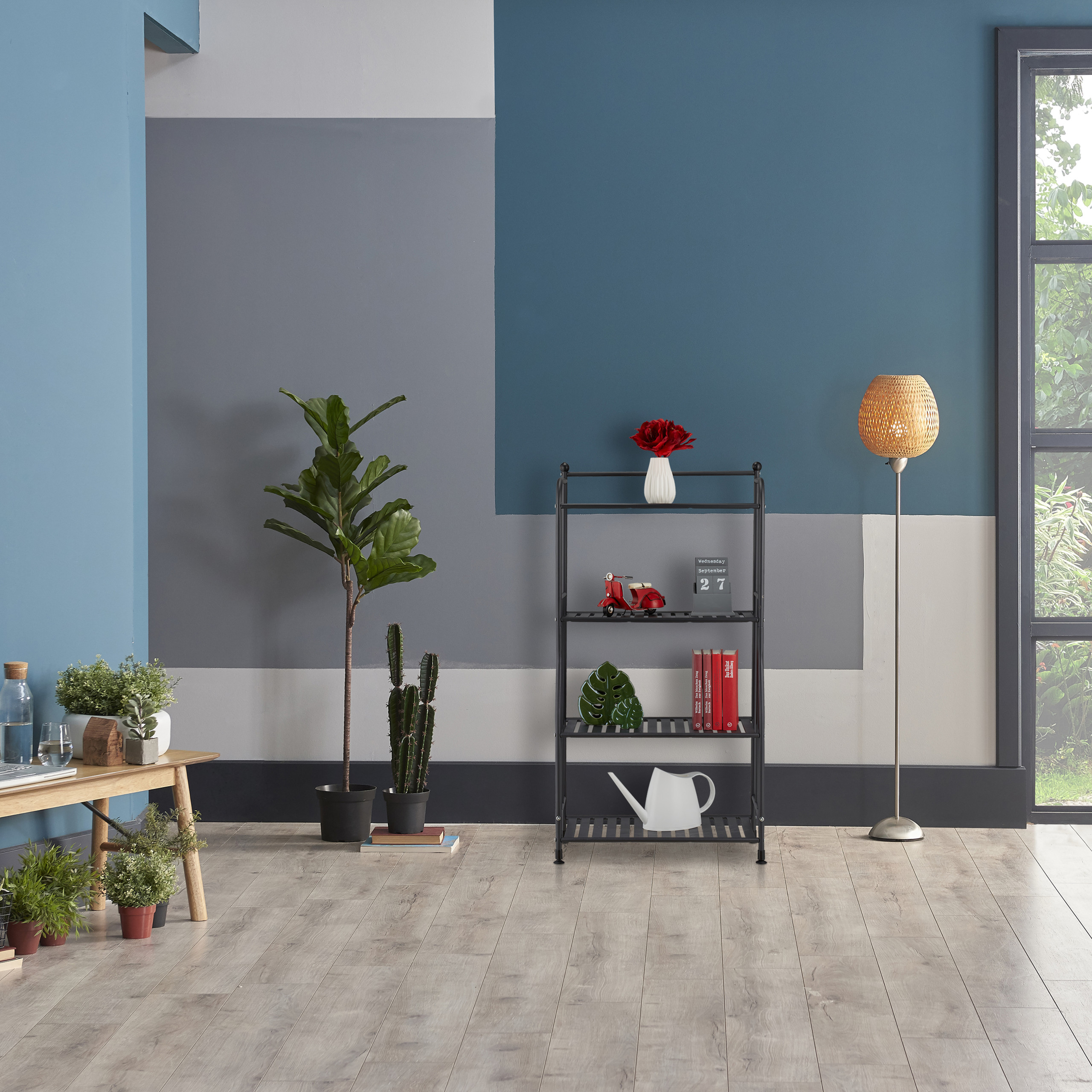 mobile a ripiani aperto